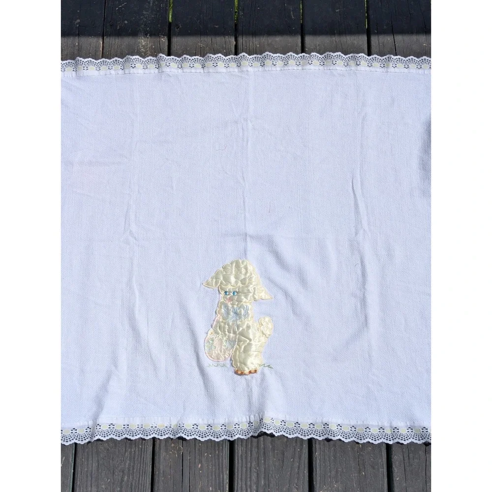 Vintage set Embroidered Baby Blanket with Lamb and Heart Balloons lace edges